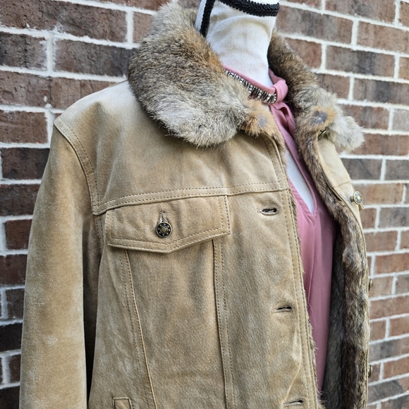 Wilsons Leather Tan Suede Women's Jacket with Rabbit Fur Collar - Picture 2 of 13